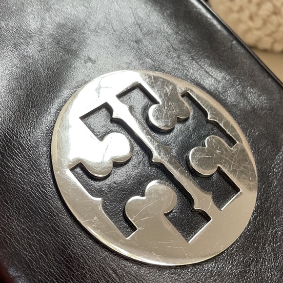 Tory Burch Reva black leather convertible clutch - Picture 8 of 10
